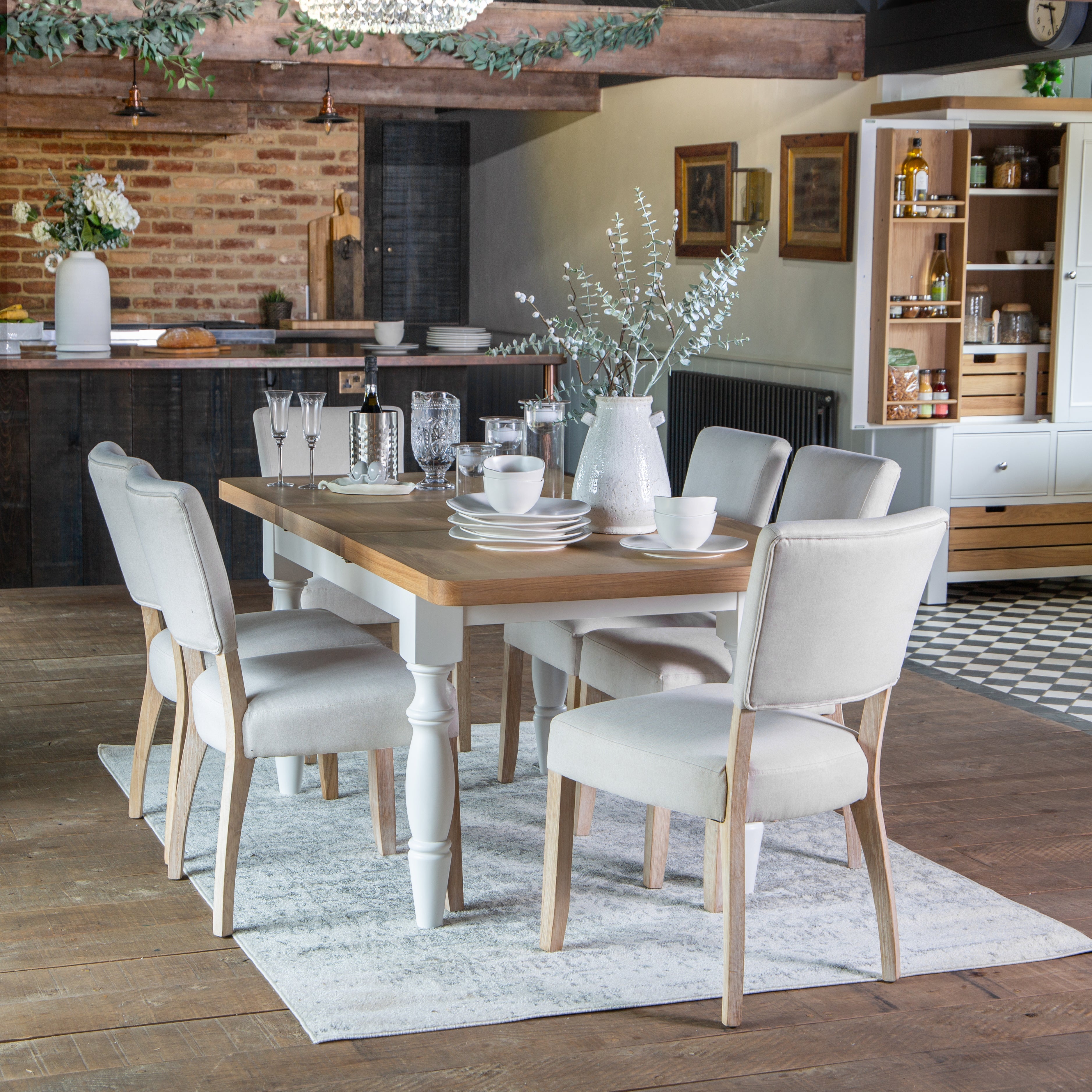 Dorset White Painted 1.3m Butterfly Extending Table