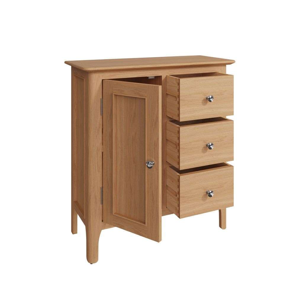 Bergen Oak Large Cupboard