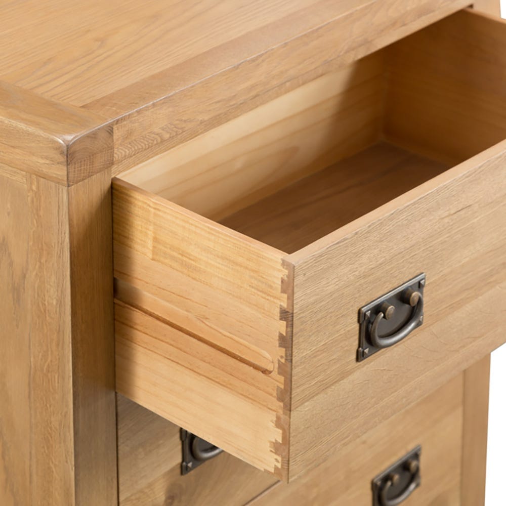 Winchester Oak Chest of 3 Drawers