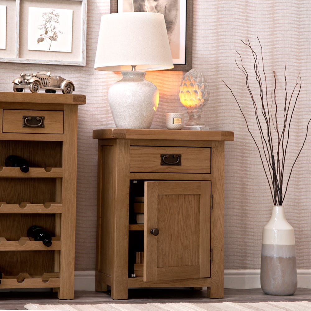 Winchester Oak Small Cupboard