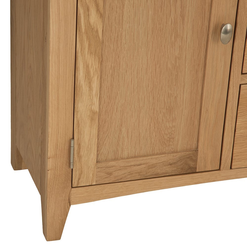 Gloucester Oak 2 Door 3 Drawer Large Sideboard