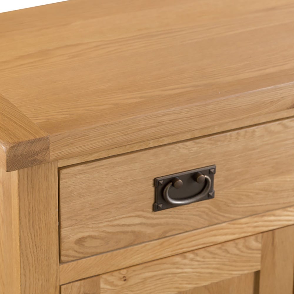 Winchester Oak Large 3 Door Sideboard