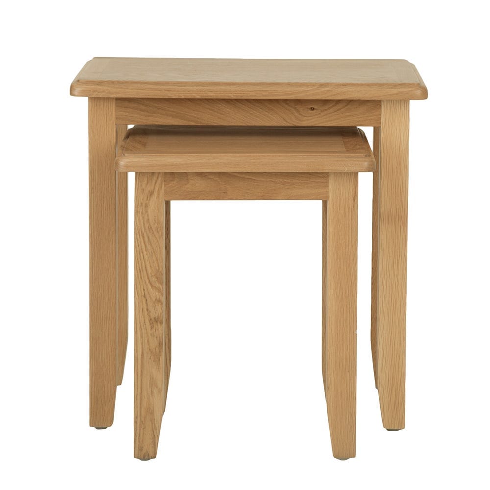 Gloucester Oak Nest of 2 Tables