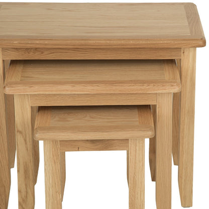 Gloucester Oak Nest of 3 Tables