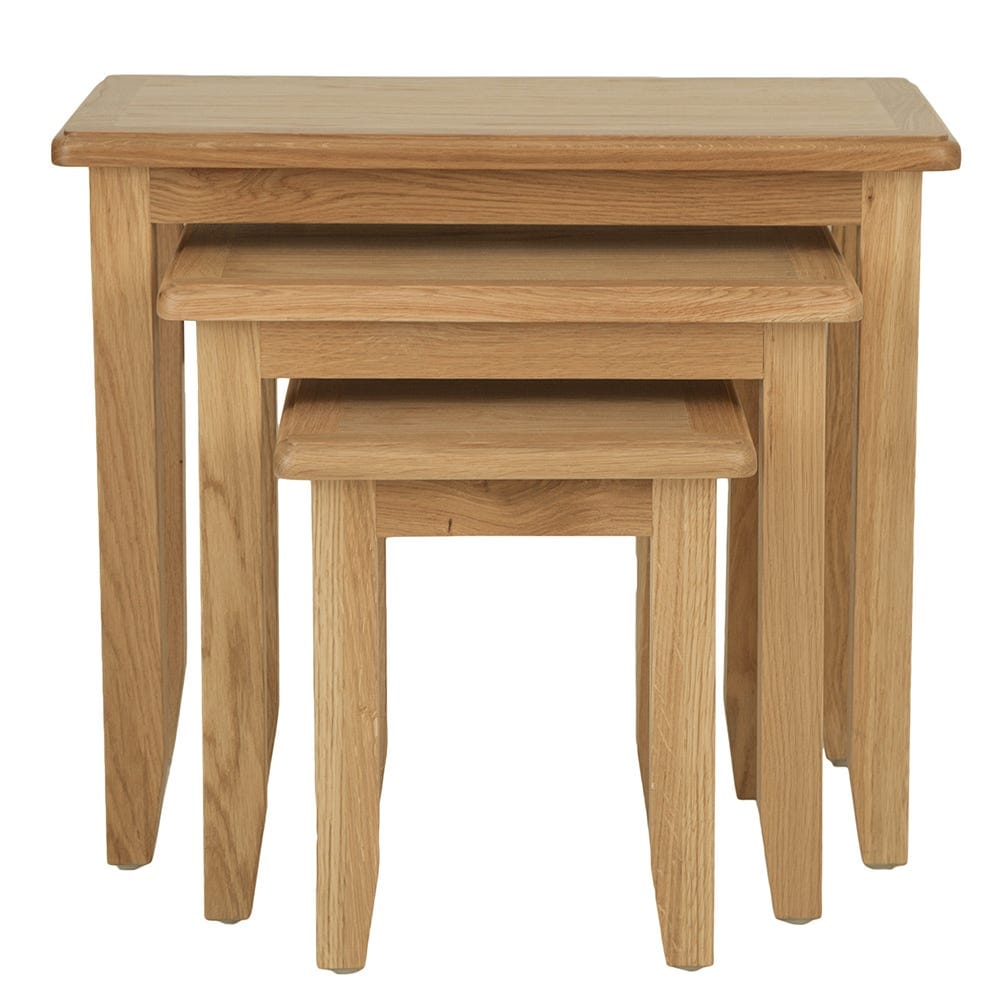 Gloucester Oak Nest of 3 Tables